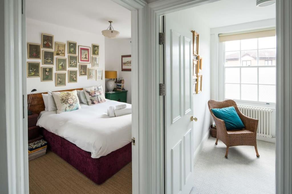 Artists Comfy Home, Near Camden Market Londra