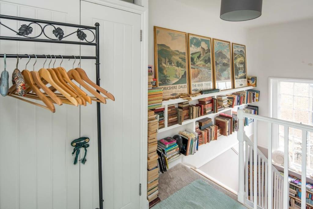 Artists Comfy Home, Near Camden Market Appartamento